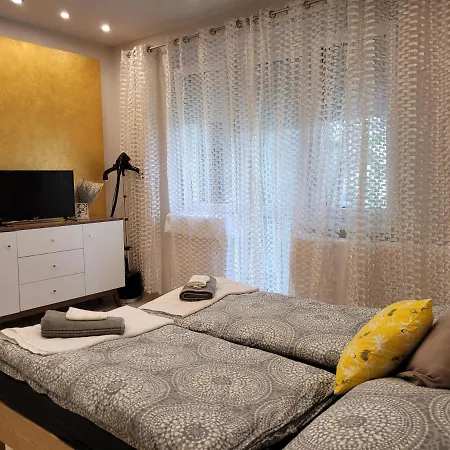 Raul Apartment *